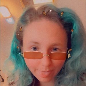 Meet your Posher, Heather